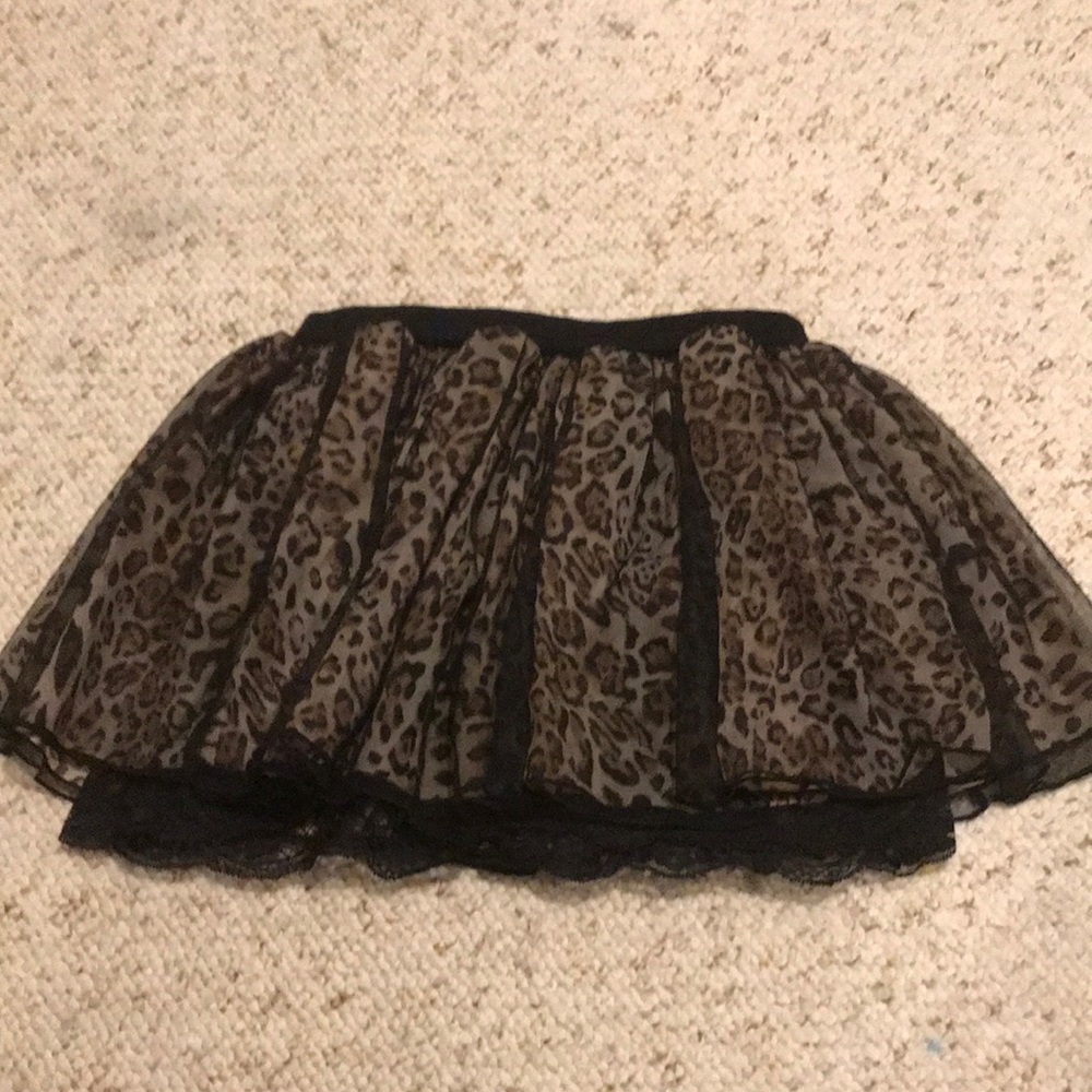 Leopard print fluffy skirt